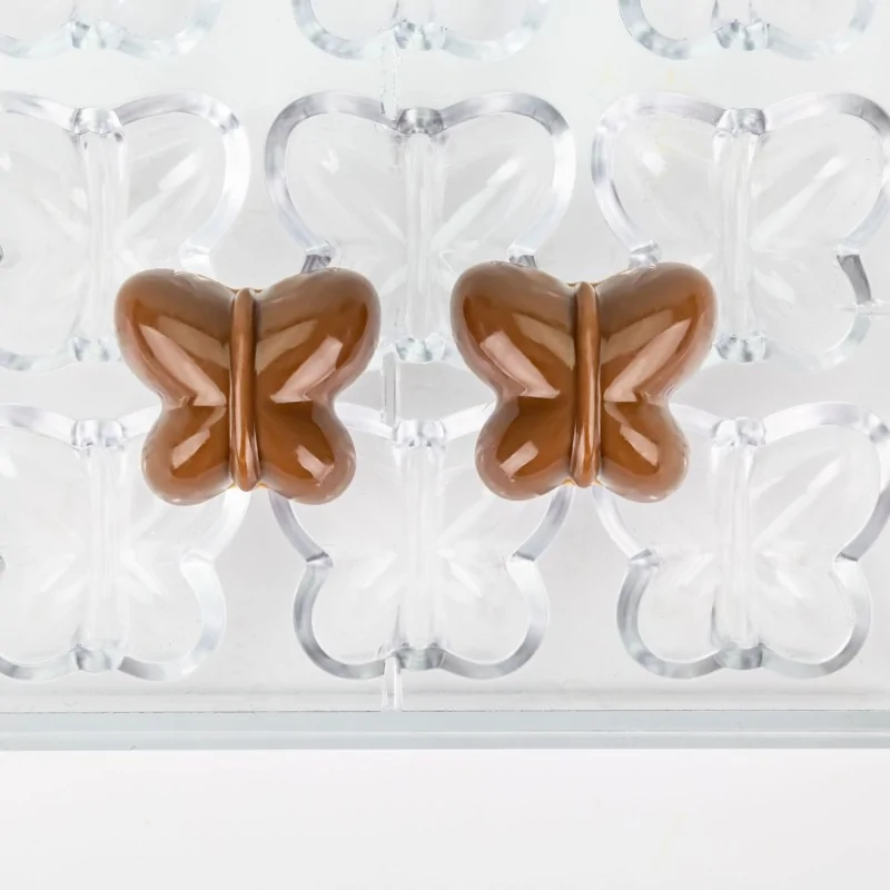 Professional Polycarbonate Mariposa Butterfly Chocolate Praline Mold - 30.5 mm x 34.5 mm h 14 mm - 9gr - 24 Cavities