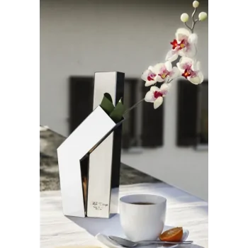 Polished Flower Vase - 13 x 13 cm H: 30 cm