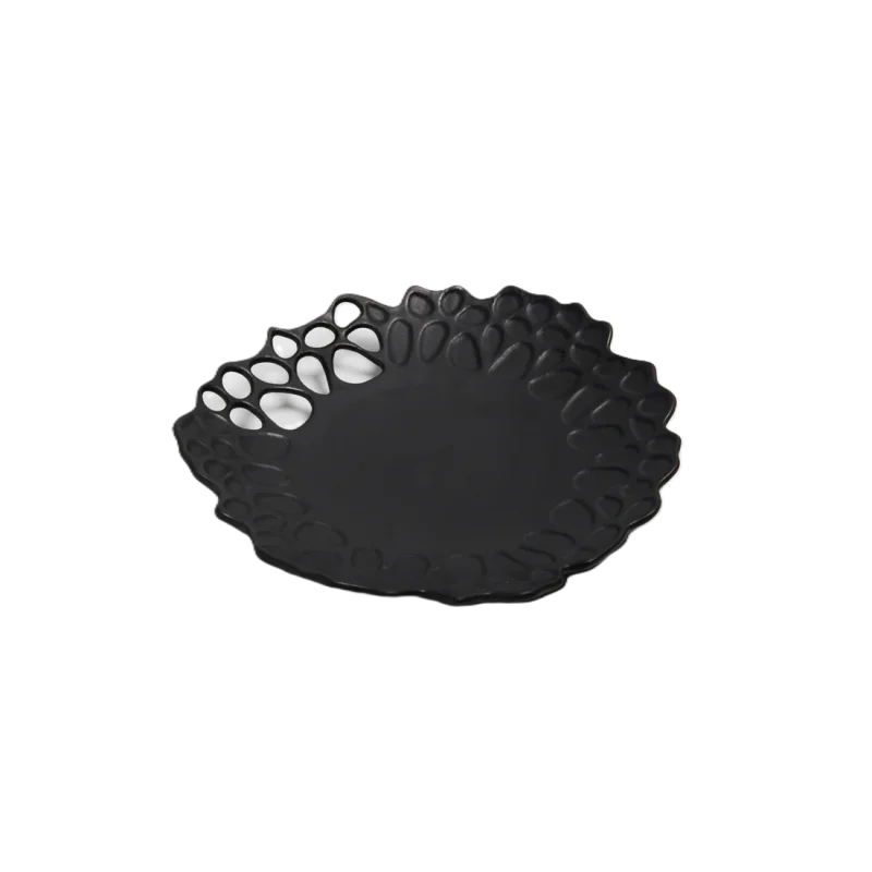Artisanal Stoneware Organic Plate in Matte Black Finish - Dia: 23 cm H: 3 cm - Case of 6