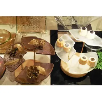 My Glass Studio Petit Fours Stand, White - Set of 4 - Dia: 18 cm, H: 12 cm