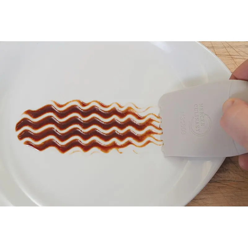 Mercer Culinary Silicone Plating Wedge - 5 mm Round Arch -
