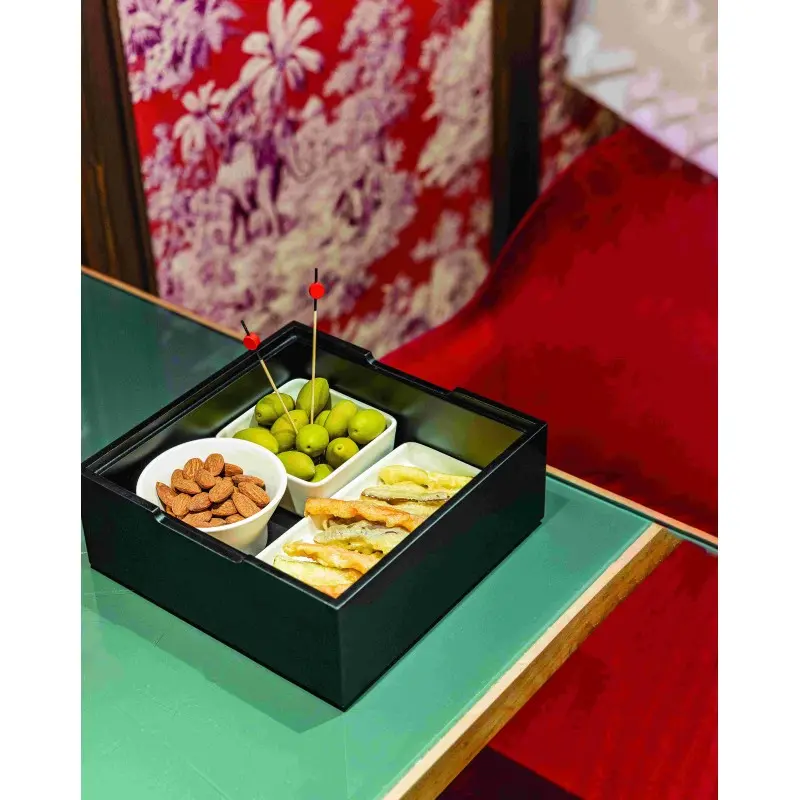 Broggi Collection Wood Bento Box. Square. Black Wood Broggi Collection Wood Bento Box. Square. Black Wood