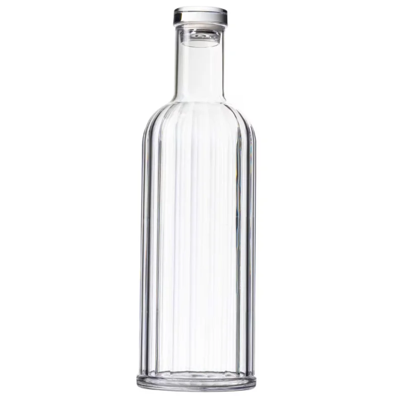 Tablecraft Carafe with Lid - Fluted 34 Oz. Clear 3.5"x3.5"x11.25" - Styrene Acrylonitrile (SAN)