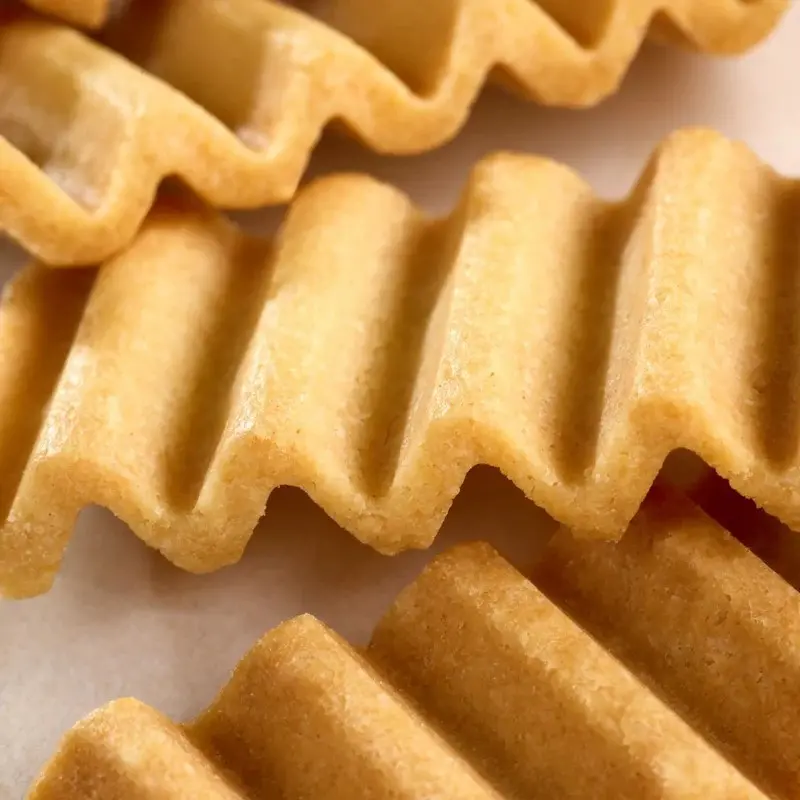 Pavoni Italia Zig Zag Decoration & Puff Pastry Silicone Mold by Paolo Griffa - 250 mm x 250 mm