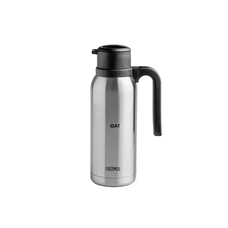 Thermos Twist & Pour Carafe 32.0 Oz (L:5.629'' X W:3.818'') - Set of 6 Thermos Twist & Pour Carafe 32.0 Oz (L:5.629'' X W:3.818'') - Set of 6