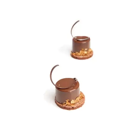 Pastry Chef's Boutique PCB97145 Belgian Chocolate Decoration Spiral Dark - 80 Pces Chocolate Fantasies Decorations Pastry Chef's Boutique PCB97145 Belgian Chocolate Decoration Spiral Dark - 80 Pces Chocolate Fantasies Decorations