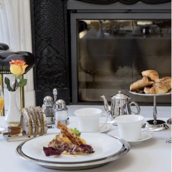 ROOM AMENITY ESSENTIALS