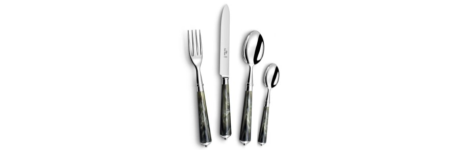 Julia Collection by Alain Saint Joannis