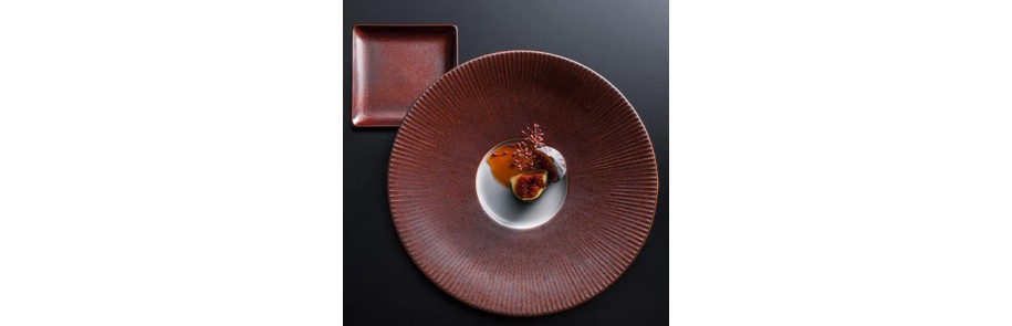 Red Granite by Jaune de Chrome